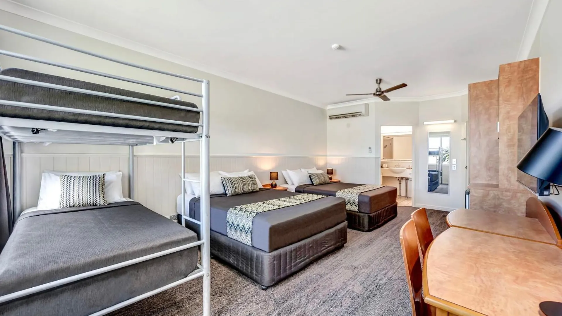 City Oasis Inn Townsville, Surestay Collection By BW Motel Townsville