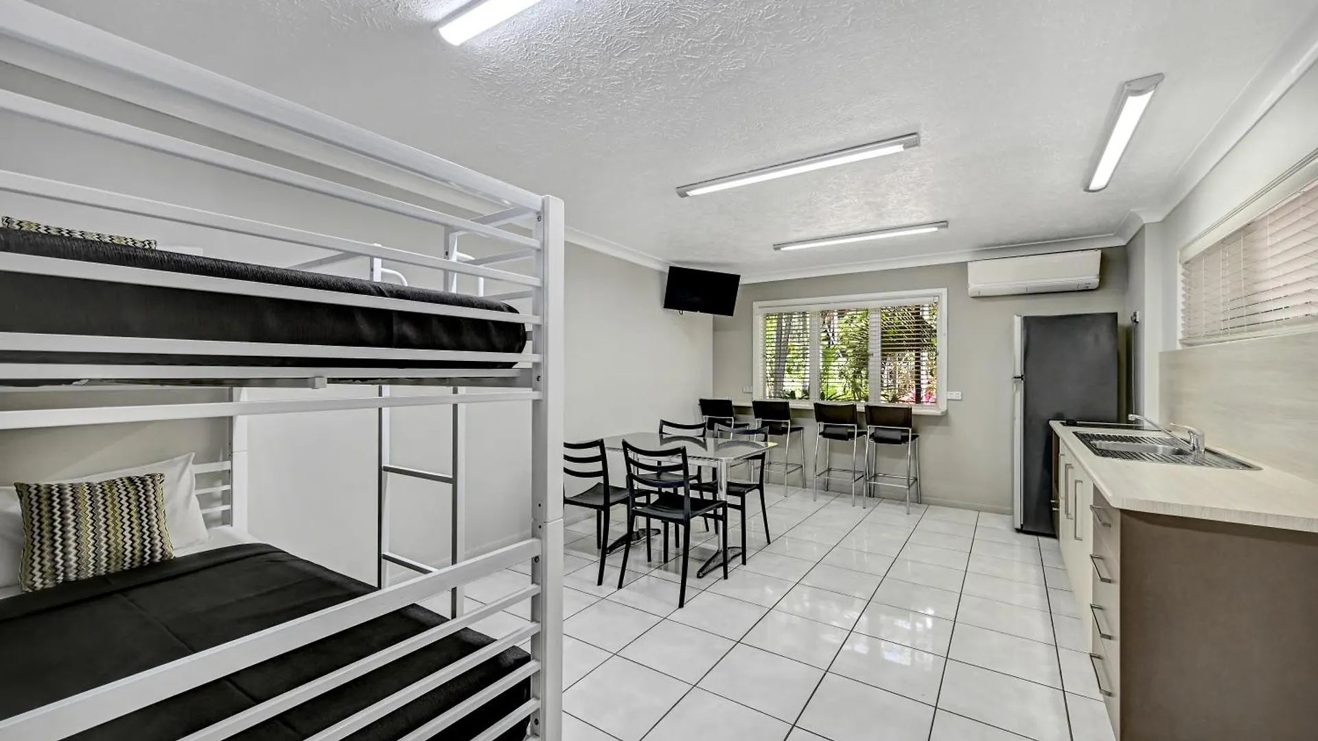 City Oasis Inn Townsville, Surestay Collection By BW Motel