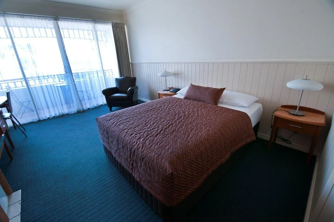 Motel City Oasis Inn Townsville, Surestay Collection By BW