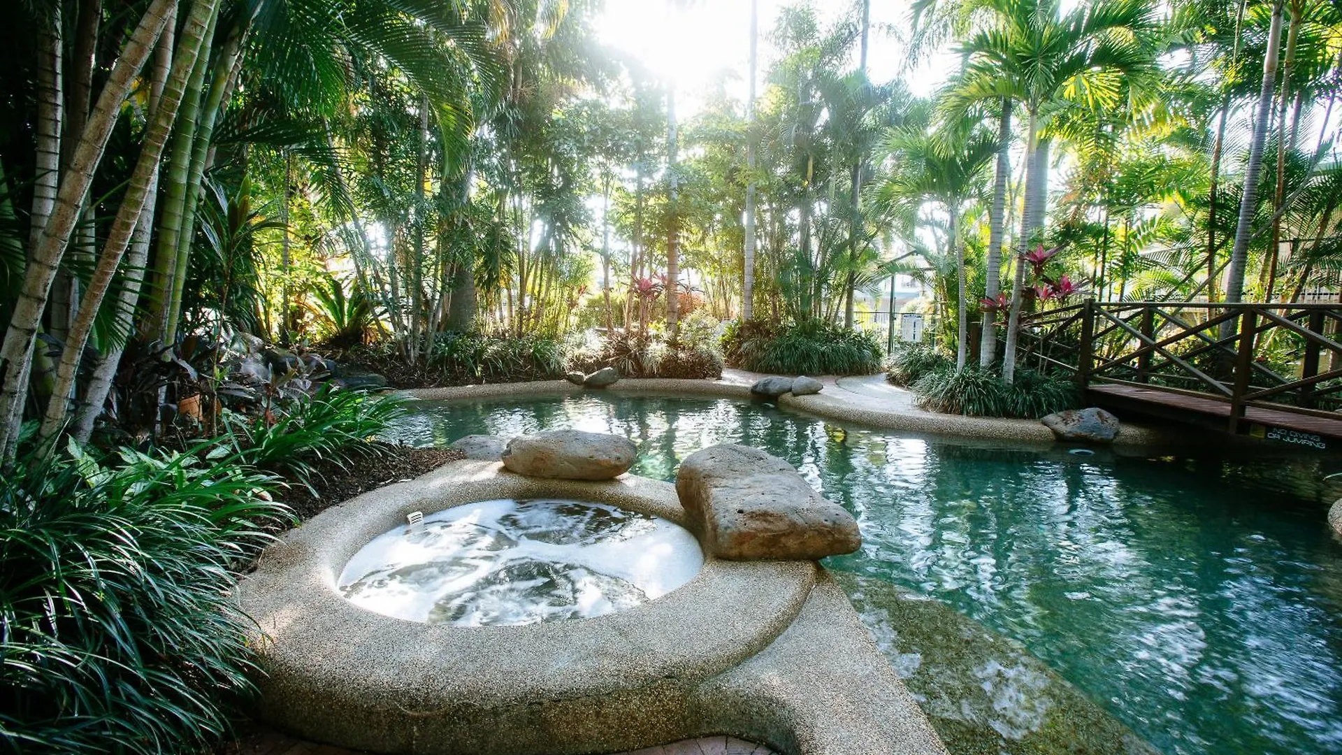 Motel City Oasis Inn Townsville, Surestay Collection By BW